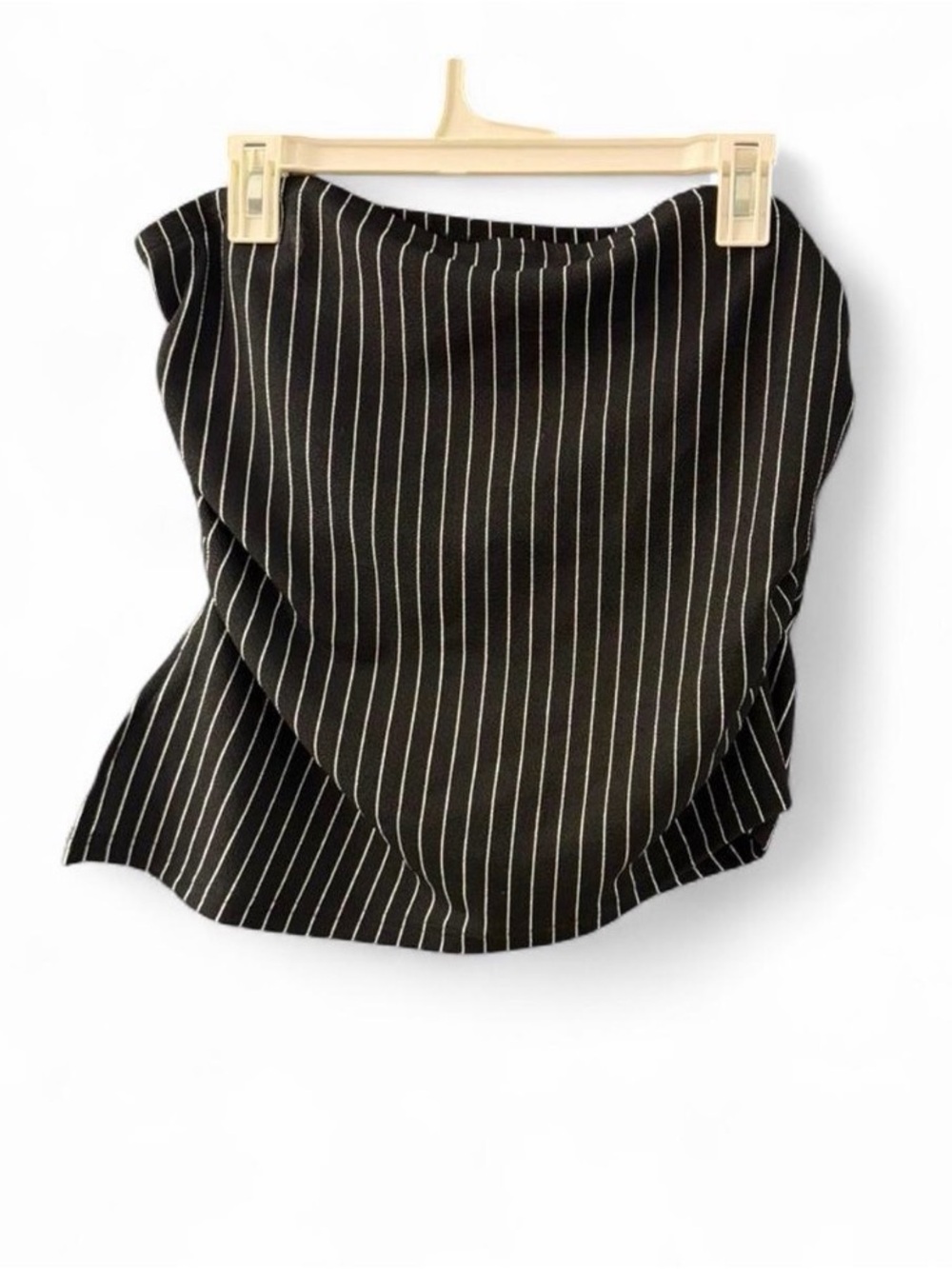 SHEIN Tube Top - Black & white pinstripes 🖤🤍